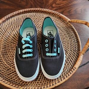 New Woman's Van's Sneakers